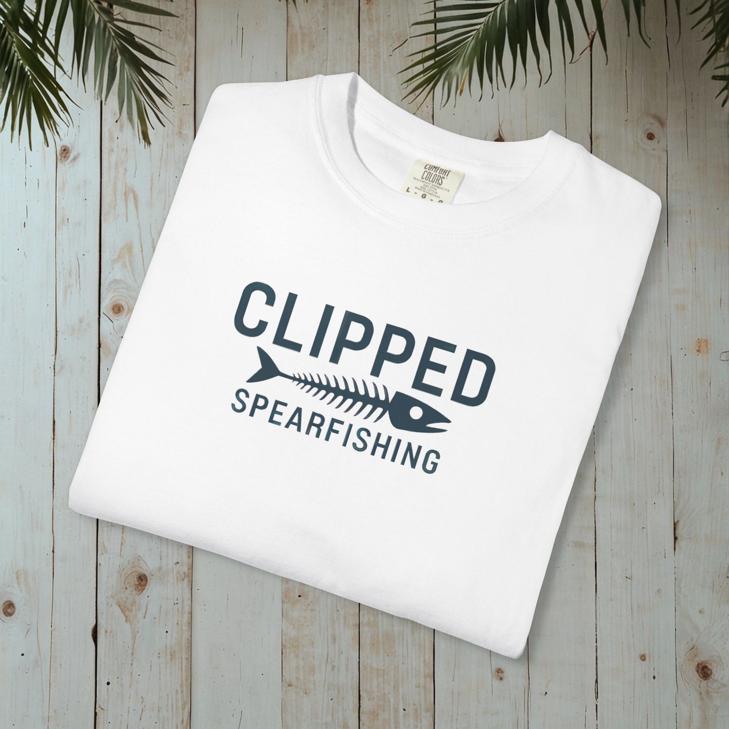 CLIPPED Spearfishing GARMENT-DYED TEEe