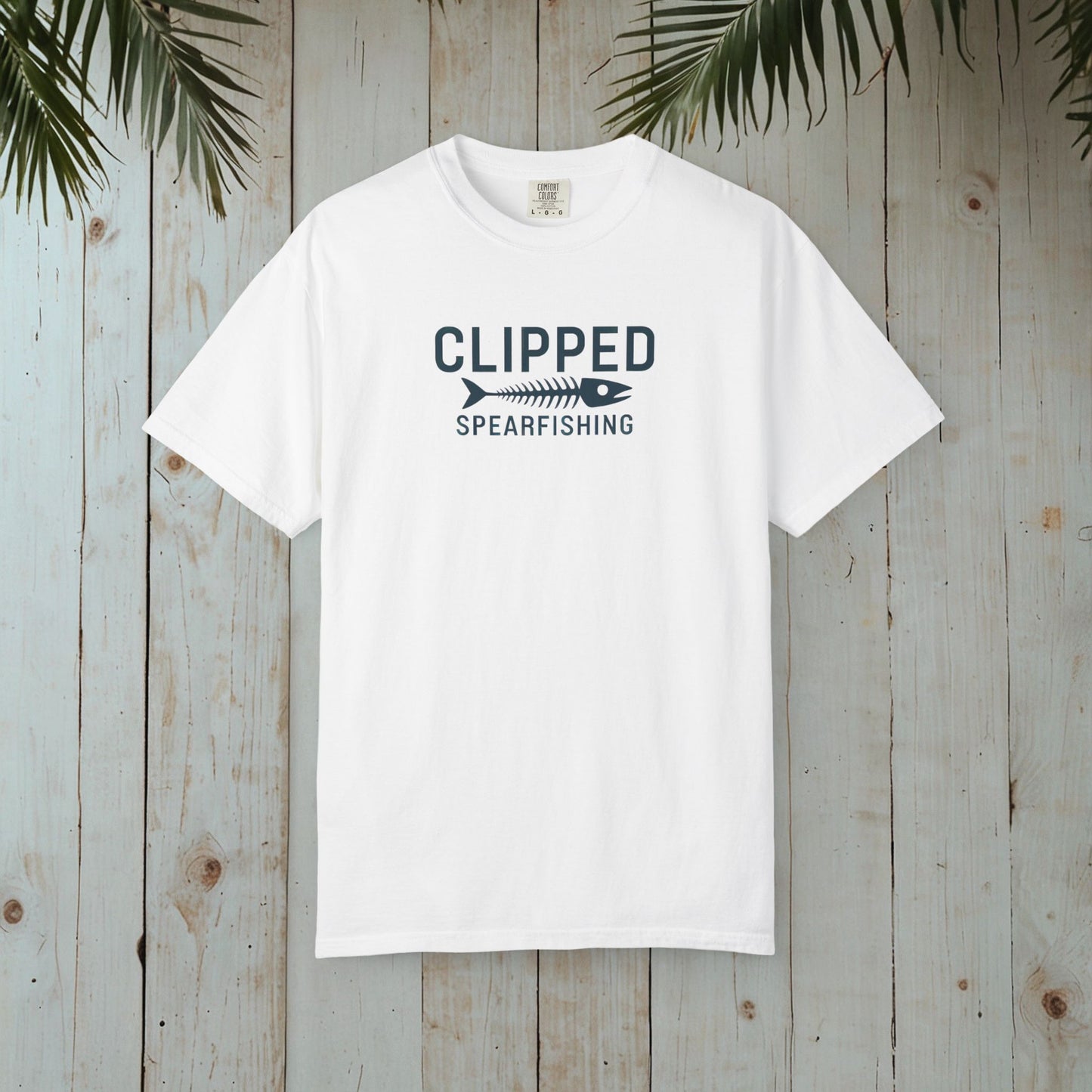 CLIPPED Spearfishing GARMENT-DYED TEEe